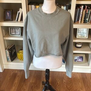 Good American Sage Green Cropped Raw Hem Crewneck Sweatshirt Large Sporty Casual